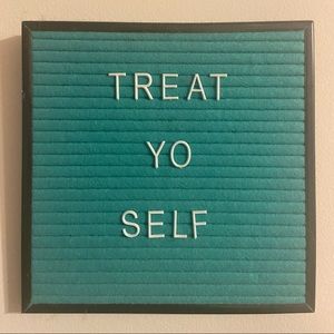 Teal Message Board
